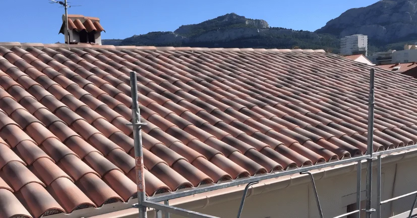 Entreprise spécialisée en réparation de toiture Marseille Entreprise spécialisée en réparation de toiture Marseille